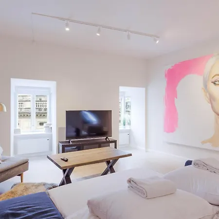 Διαμέρισμα Stunning Penthouse Prime Location