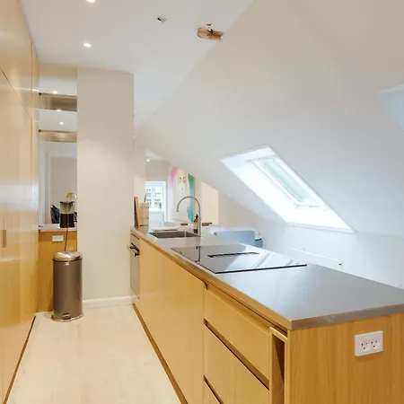 Apartment Stunning Penthouse Prime Location
