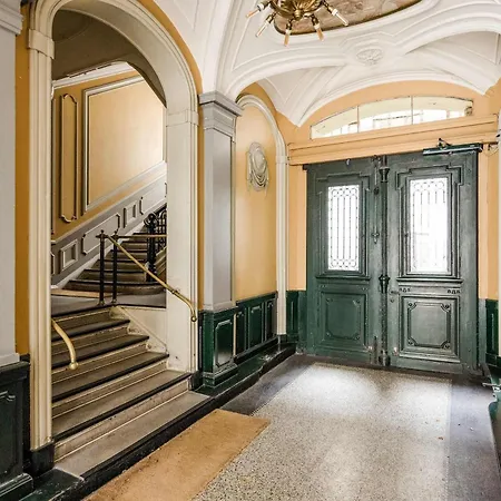 Apartment Stunning Penthouse Prime Location